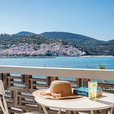Seamoon Panormos (Skopelos)